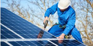 Installation Maintenance Panneaux Solaires Photovoltaïques à Eguzon-Chantome